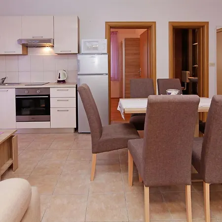 Apartments Mistral Bol Exterior photo