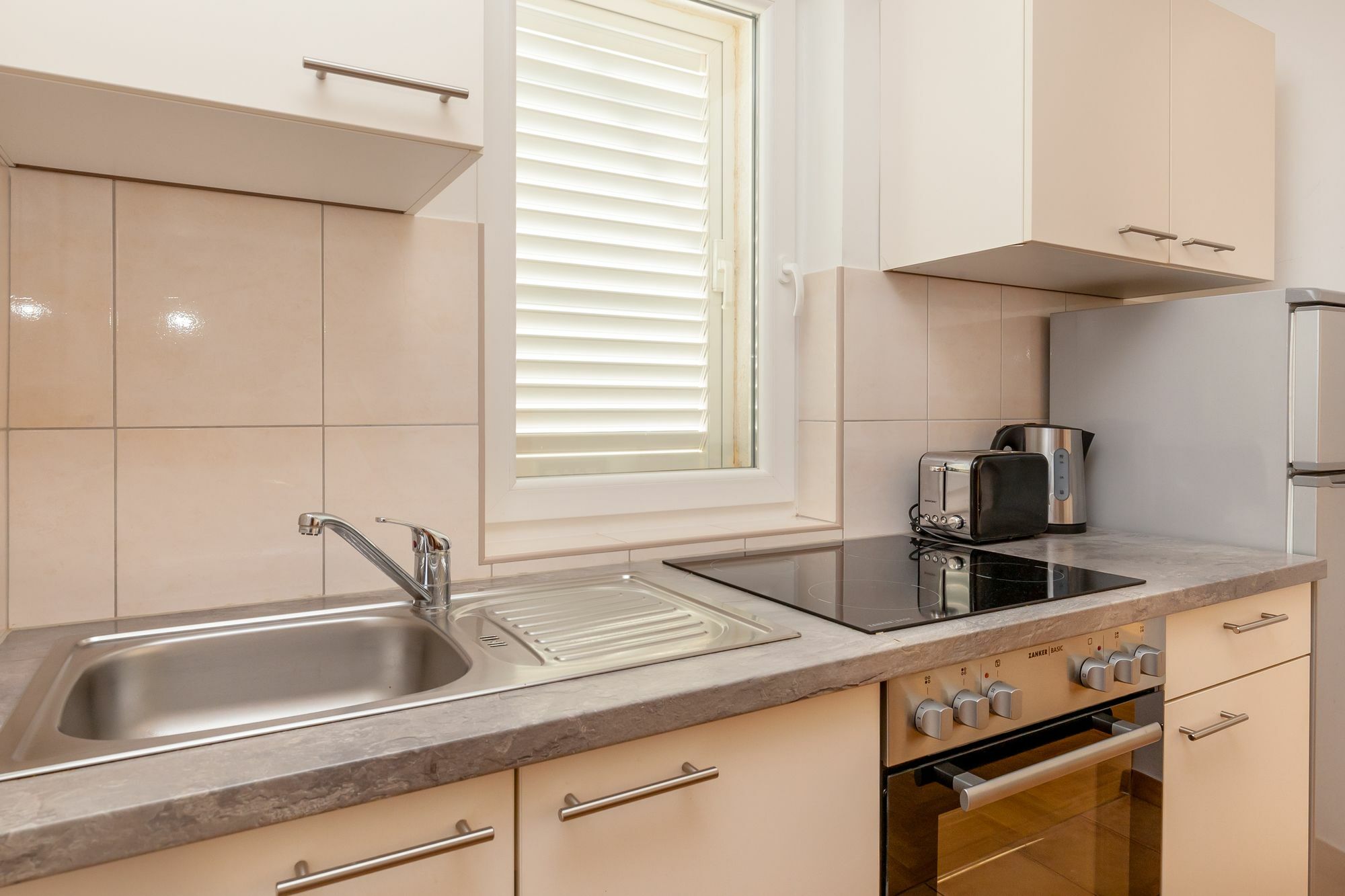 Mistral Apartment